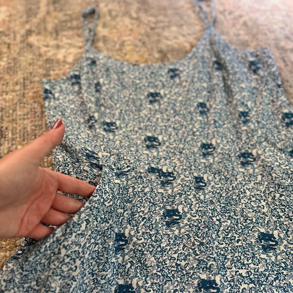 Tuckernuck Dragon Fleur Iris Blue Linen Dress Fit and Flare Dress Size Large - Picture 5 of 10